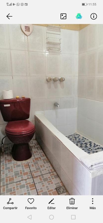 צ'יצ'יקאסטנאנגו Hotel Chalet מראה חיצוני תמונה