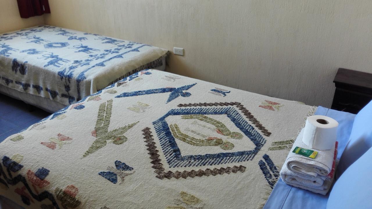צ'יצ'יקאסטנאנגו Hotel Chalet מראה חיצוני תמונה