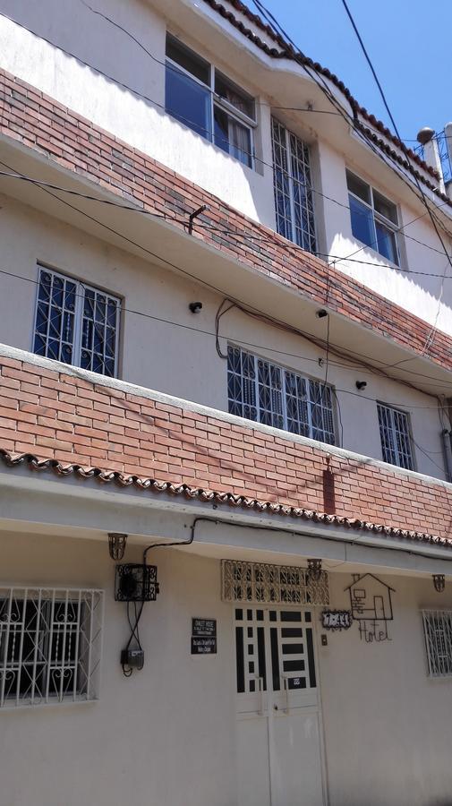 צ'יצ'יקאסטנאנגו Hotel Chalet מראה חיצוני תמונה
